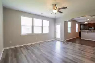 7837 Expedition Dr, North Charleston, SC 29420 - Photo 5