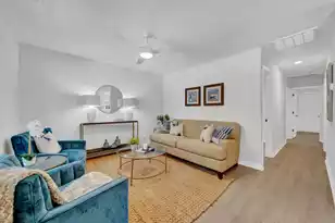 2512 Bennett Yard #Apt B, North Charleston, SC 29405 - Photo 5