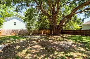 2218 Woodland Shores Rd, Charleston, SC 29412 - Photo 43