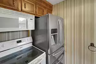 227 Canal St, Bonneau, SC 29431 - Photo 27