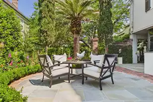 22 Lamboll St, Charleston, SC 29401 - Photo 7