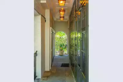 22 Lamboll Street, Charleston, SC 29401 - Photo 51