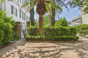 22 Lamboll St, Charleston, SC 29401 - Photo 11