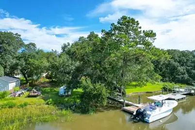 1616 Relyea Avenue, Charleston, SC 29412 - Photo 9