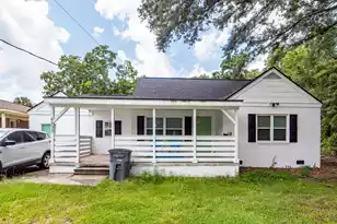 6933 Raymond Ave, North Charleston, SC 29406 - Photo 1