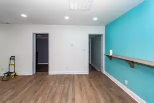 6933 Raymond Ave, North Charleston, SC 29406 - Photo 9