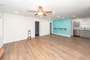 6933 Raymond Ave, North Charleston, SC 29406 - Photo 5