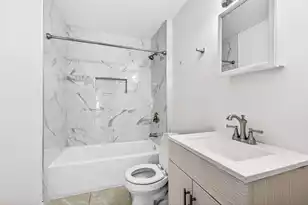 1045 Seaside Ln #Apt A & B, Charleston, SC 29412 - Photo 11