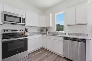 254 Phoenix Dr, Summerville, SC 29486 - Photo 5