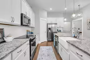 605 Long Meadow St, Summerville, SC 29483 - Photo 13