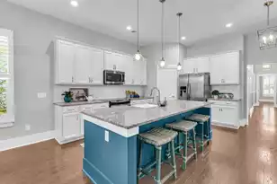 605 Long Meadow St, Summerville, SC 29483 - Photo 11
