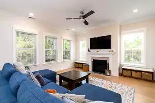 2204 Hartfords Bluff Cir, Mount Pleasant, SC 29466 - Photo 11