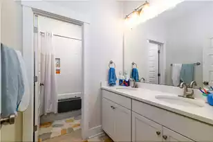 2204 Hartfords Bluff Cir, Mount Pleasant, SC 29466 - Photo 35