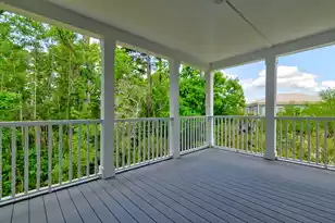 2204 Hartfords Bluff Cir, Mount Pleasant, SC 29466 - Photo 27