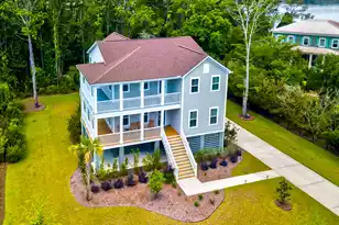 2204 Hartfords Bluff Cir, Mount Pleasant, SC 29466 - Photo 3