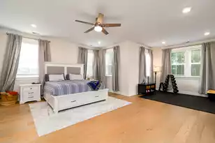 2204 Hartfords Bluff Cir, Mount Pleasant, SC 29466 - Photo 23