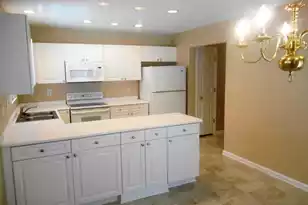 4841 Habersham Ln, Summerville, SC 29485 - Photo 7