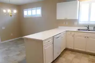 4841 Habersham Ln, Summerville, SC 29485 - Photo 5