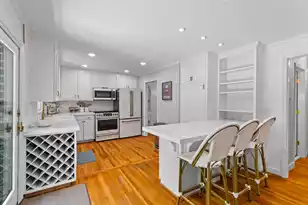 146 Broad, Charleston, SC 29401 - Photo 13