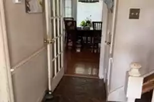 611 Beauregard St, Charleston, SC 29412 - Photo 5