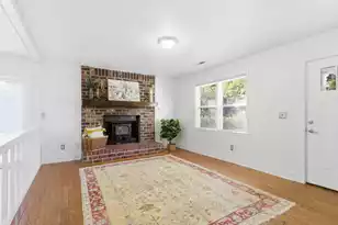 1142 Bonnie Ln, Mount Pleasant, SC 29464 - Photo 11
