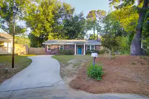 1142 Bonnie Ln, Mount Pleasant, SC 29464 - Photo 7