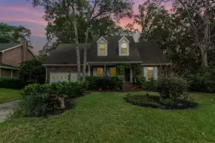 107 Thrush Ln, Summerville, SC 29485 - Photo 1