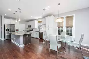 1277 Pearwood Ct, Mount Pleasant, SC 29466 - Photo 11