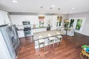 1277 Pearwood Ct, Mount Pleasant, SC 29466 - Photo 5