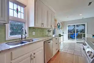 20 32nd Ave, Isle Of Palms, SC 29451 - Photo 3