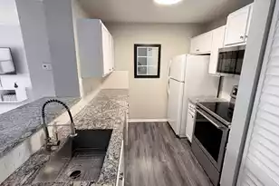 2011 Hwy 17 N, Mount Pleasant, SC 29466 - Photo 5