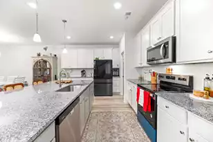 581 Trotters Ln, Moncks Corner, SC 29461 - Photo 11