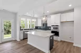 223 Crosswick St, Summerville, SC 29483 - Photo 9