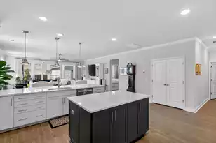 691 Blueway Ave, Summerville, SC 29486 - Photo 21