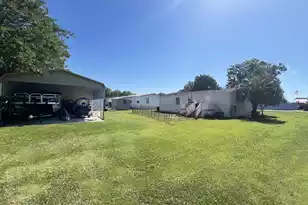 1135 Ralph Bell Rd, Summerton, SC 29148 - Photo 15