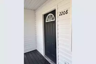 2208 Bailey Drive, North Charleston, SC 29405 - Photo 3