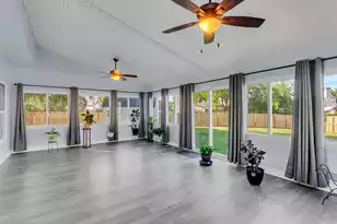 319 Lindrick Ct, Charleston, SC 29414 - Photo 5