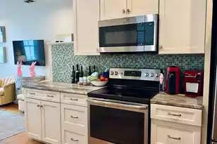 707 Meeting St, Charleston, SC 29403 - Photo 7