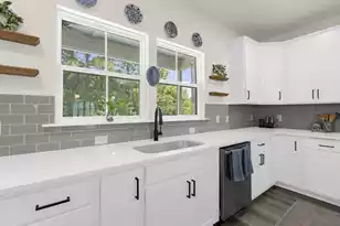 641 Laurel Street N, Summerville, SC 29483 - Photo 15