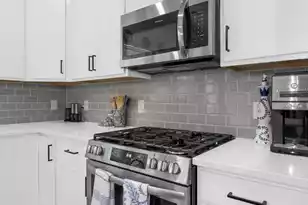 641 Laurel Street N, Summerville, SC 29483 - Photo 17