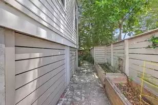20 Tracy Street N, Charleston, SC 29403 - Photo 5