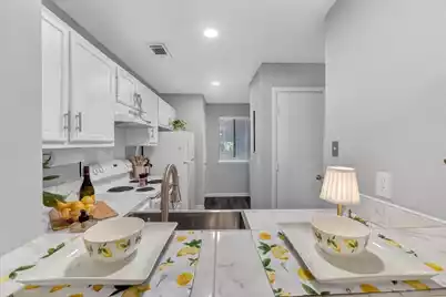 1530 Fort Johnson Road #1H, Charleston, SC 29412 - Photo 7