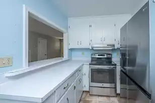 1281 Pickett St, Charleston, SC 29412 - Photo 9