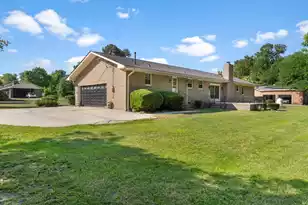392 Fanfare Ln, Orangeburg, SC 29118 - Photo 3