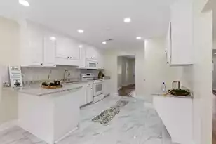 956 St Matthews Rd, Saint Matthews, SC 29135 - Photo 3