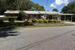 1022 Riverview Dr, Hanahan, SC 29410 - Photo 3