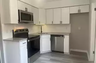 519 Parkdale Dr #J, Charleston, SC 29414 - Photo 5