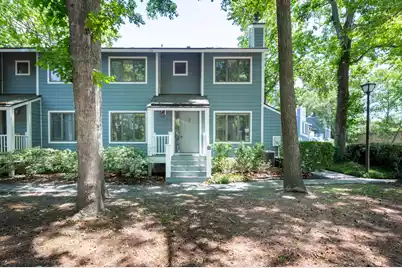 1717 Greystone #Apt 14, Mount Pleasant, SC 29464 - Photo 3