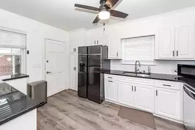 110 Gordon Street, Charleston, SC 29403 - Photo 9