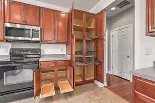 104 Pavilion St, Summerville, SC 29483 - Photo 13